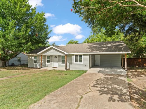 109 Harmonson Ave, Justin, TX, 76247-4817 | Card Image
