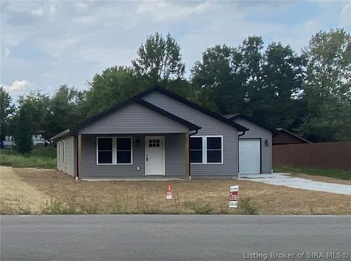 2890 Country Squire Boulevard, North Vernon, IN, 47265 | Card Image