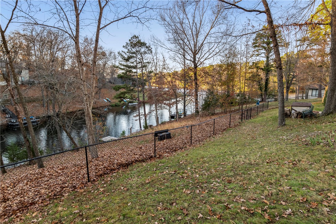 Itetbury Ln, Bella Vista, AR 72714