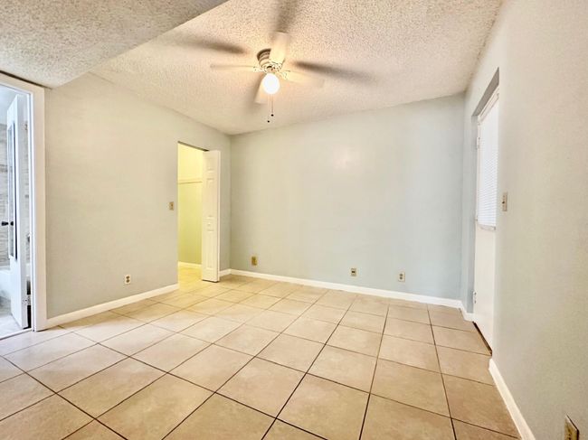 APT-818 - 9833 Westview Dr, Condo with 2 bedrooms, 2 bathrooms and null parking in Coral Springs FL | Image 21