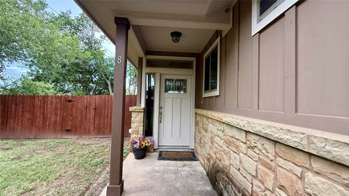 8-430 Old Fitzhugh Rd, Dripping Springs, TX, 78620-3854 | Card Image