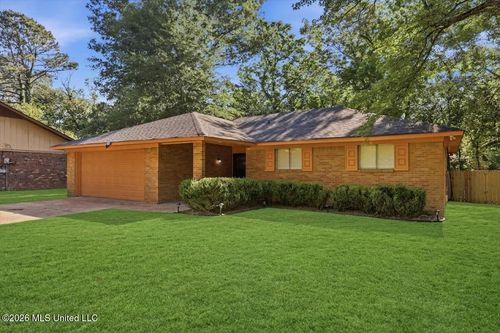 170 W Woodcrest Drive, Jackson, MS, 39212 | Card Image