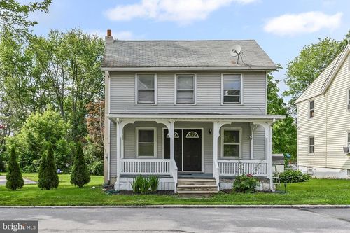 405 E South St, KENNETT SQUARE, PA, 19348-3618 | Card Image