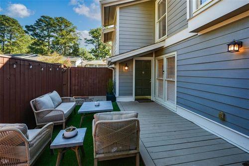 5034 Meadow Ln, Marietta, GA, 30068-4680 | Card Image