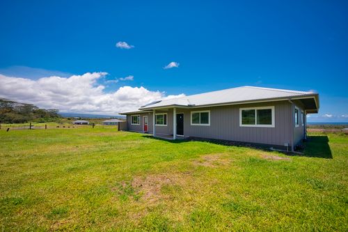 2804 Pulelehua, Hilo, HI, 96720-3772 | Card Image