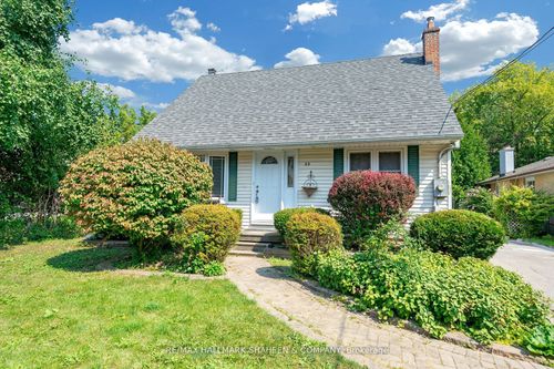 99 Lucas St, Richmond Hill, ON, L4C4P4 | Card Image