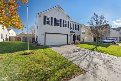 18878 Pilot Mills Drive, House other with 4 bedrooms, 2 bathrooms and null parking in Noblesville IN | Image 2