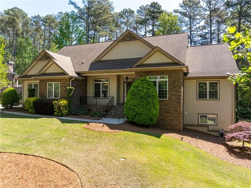 915 Shadow Oaks Dr, Seneca, SC, 29672-8026 | Card Image