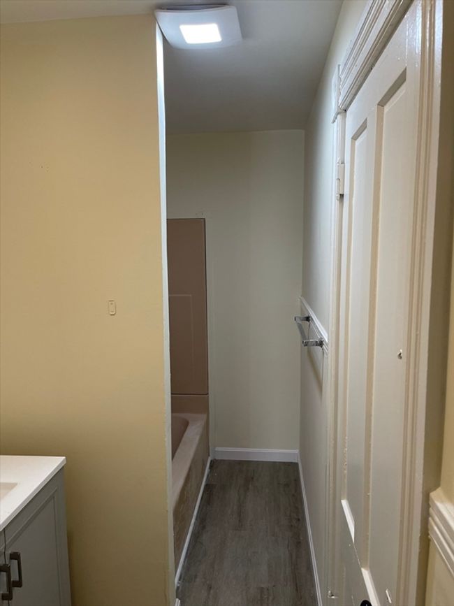 APT-2 - 3 Hillside St, Condo with 3 bedrooms, 1 bathrooms and 1 parking in Worcester MA | Image 6