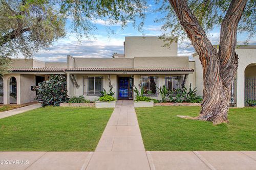 8213 E Rovey Ave, Scottsdale, AZ, 85250-5839 | Card Image
