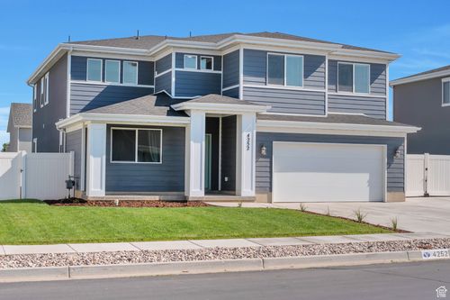 4252 W 6075 S, Roy, UT, 84067-9272 | Card Image
