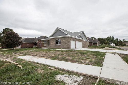23036 Waterview Dr, New Boston, MI, 48164-7808 | Card Image