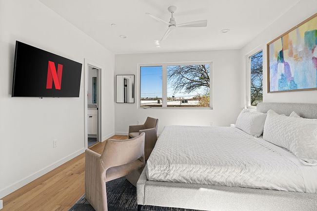 B - 8003 Gault St, Condo with 3 bedrooms, 4 bathrooms and 2 parking in Austin TX | Image 36