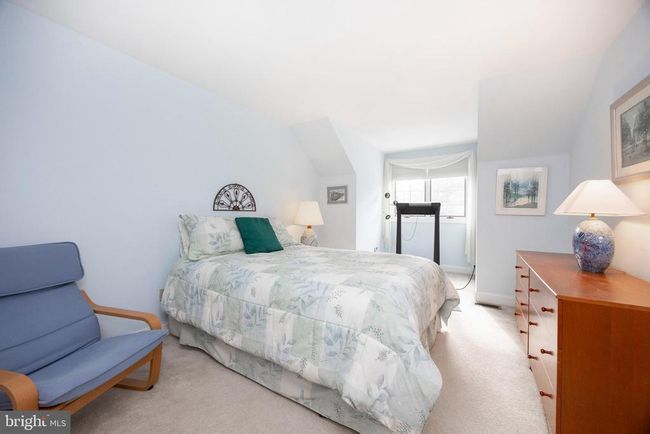 92 Daylesford Blvd, Townhouse with 2 bedrooms, 3 bathrooms and null parking in BERWYN PA | Image 32