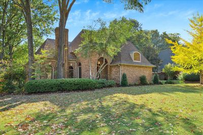 8377 Willow Oak Rd, House other with 5 bedrooms, 3 bathrooms and null parking in Germantown TN | Image 2