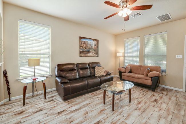 Living Room | Image 4