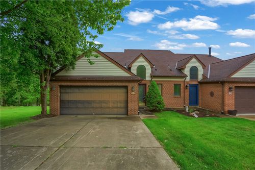 112 Trolley Ct, Pittsburgh, PA, 15237-4502 | Card Image