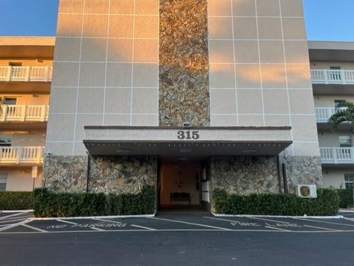 apt-203-315 Se 11th Ter, Dania Beach, FL, 33004-5248 | Card Image