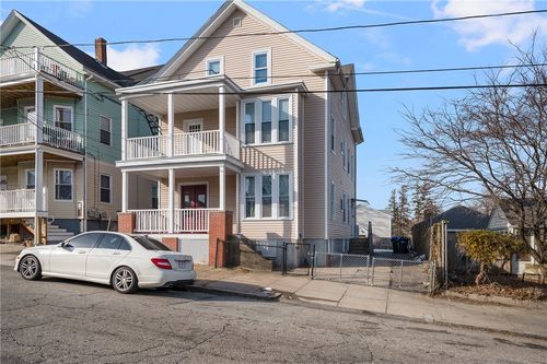 3-65 Hendrick St, Providence, RI, 02908-5261 | Card Image