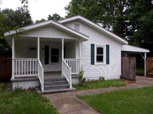 517 S Haugh Ave, Picayune, MS, 39466-5343 | Card Image