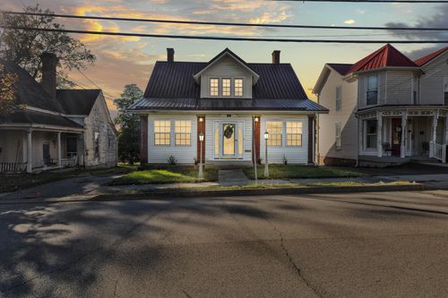 116 E High St, Mt Sterling, KY, 40353-1214 | Card Image