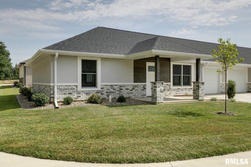 2803 N 23rd St, Quincy, IL, 62305-9074 | Card Image