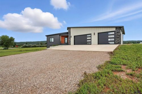 6420 Anderson Rd, Summerset, SD, 57718 | Card Image