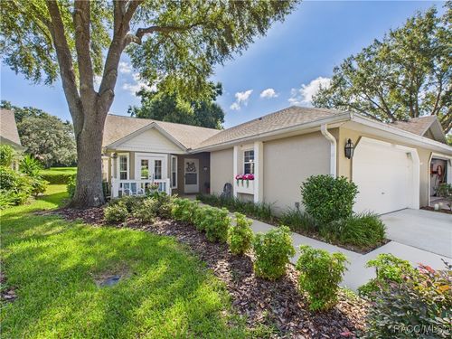 1581 N Endicott Pt, Crystal River, FL, 34429-2676 | Card Image
