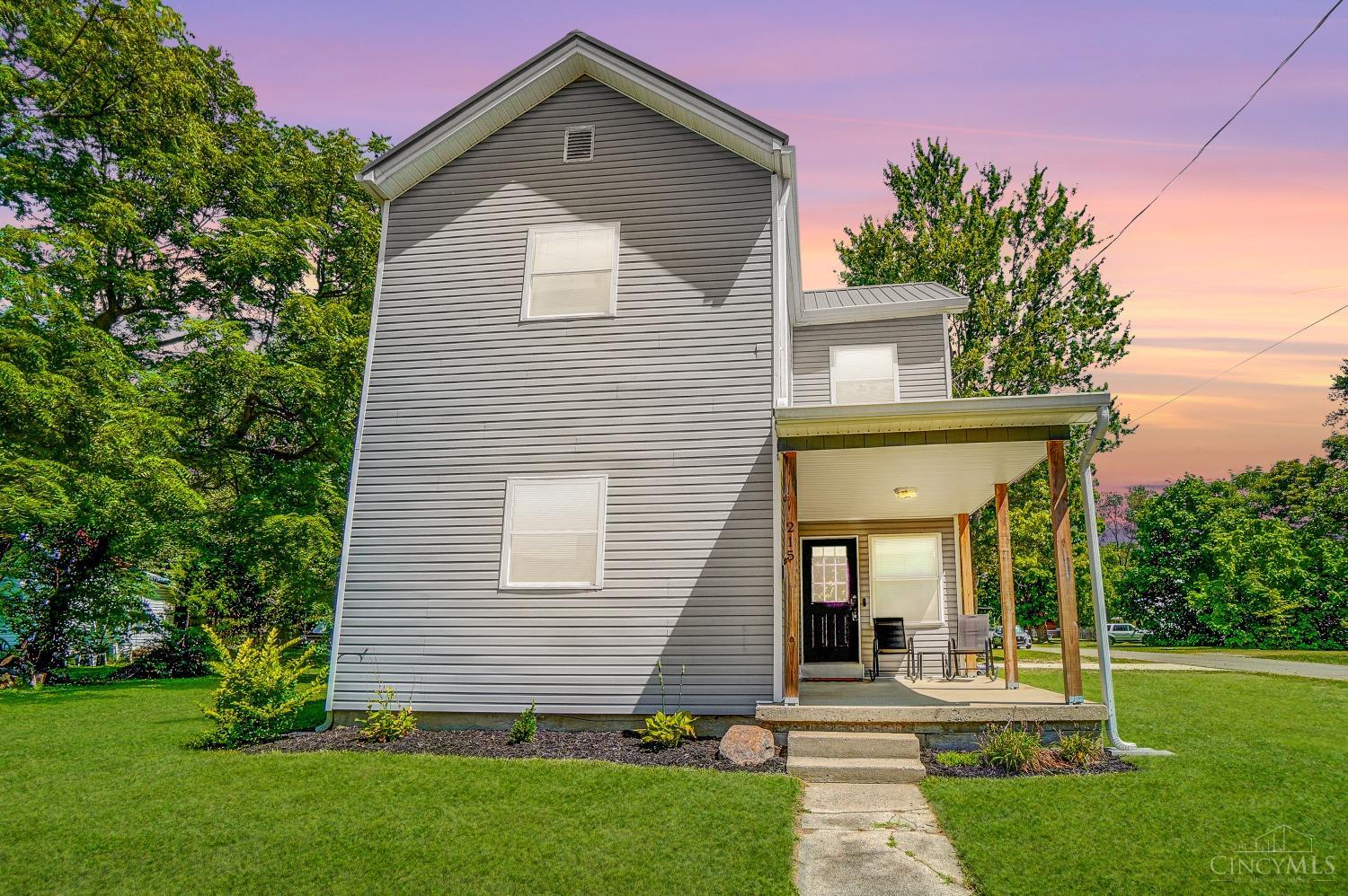 Lazenby St, Blanchester, OH 45107