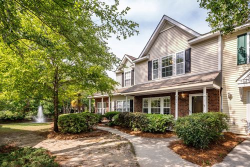 901 Elm Hall Cir, Summerville, SC, 29483-8681 | Card Image
