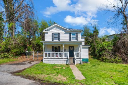 219 Pleasant Street, Lynchburg, VA, 24501 | Card Image