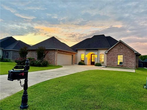 384 Lady Carolyn Cir, Woodworth, LA, 71485-4602 | Card Image