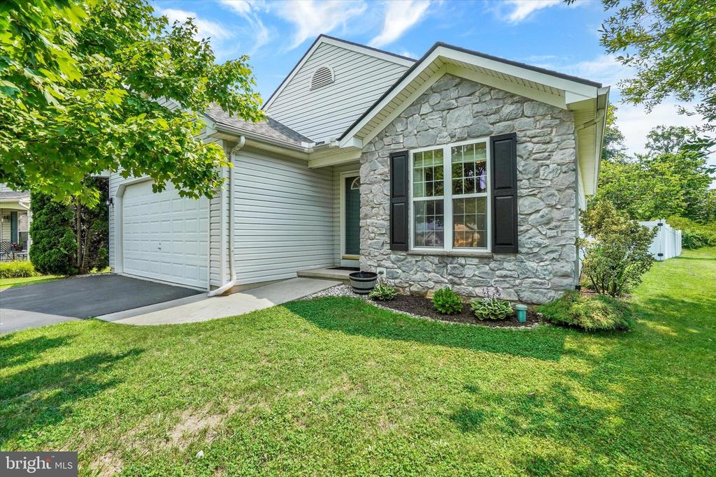 Residential in WINDSOR 3