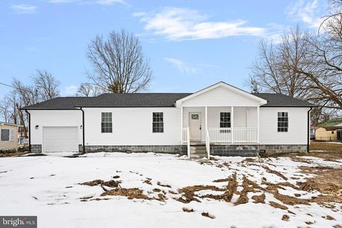 18 Mcclary St, LEIPSIC, DE, 19901-1720 | Card Image