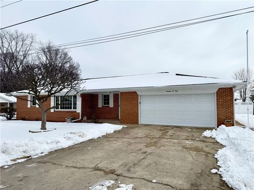 1901 King St, Tilton, IL, 61833-8128 | Card Image