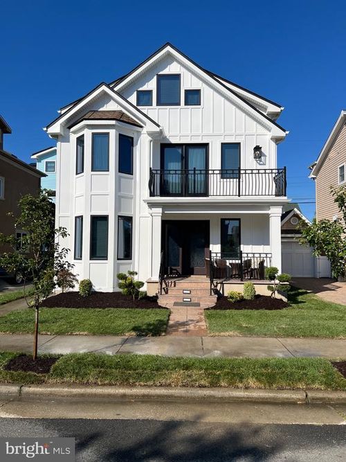 13 S Clermont Avenue, MARGATE CITY, NJ, 08402 | Card Image