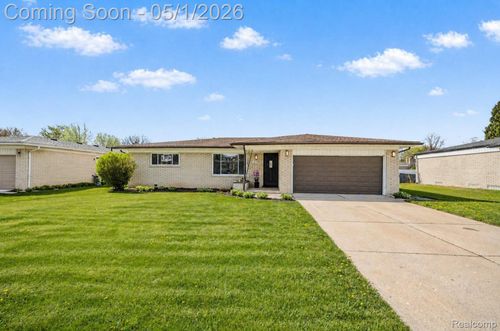 36299 Gregory Dr, Sterling Heights, MI, 48312-2808 | Card Image