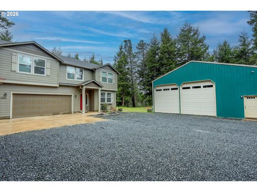 90862 Oyster Cove Ln, Coos Bay, OR, 97420-7730 | Card Image