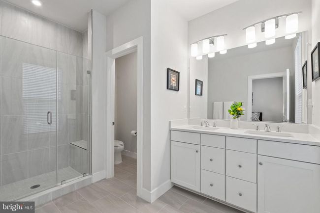2437 Liberty Loop, Townhouse with 4 bedrooms, 5 bathrooms and null parking in HERNDON VA | Image 12