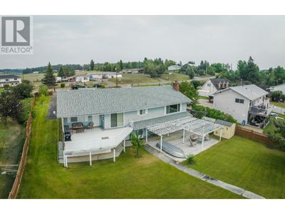 4062 Mckinley Dr, House other with 3 bedrooms, 3 bathrooms and null parking in Lac La Hache BC | Image 2