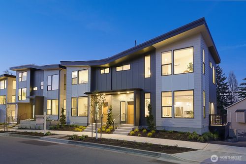 7-4108 30th Ave S, Seattle, WA, 98108 | Card Image