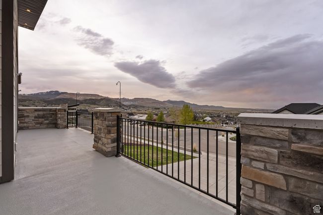 Balcony with a mountain view | Image 80