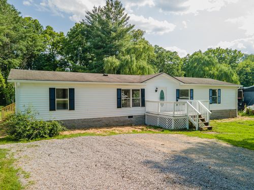 3907 General Lee Rd, Culleoka, TN, 38451-2054 | Card Image