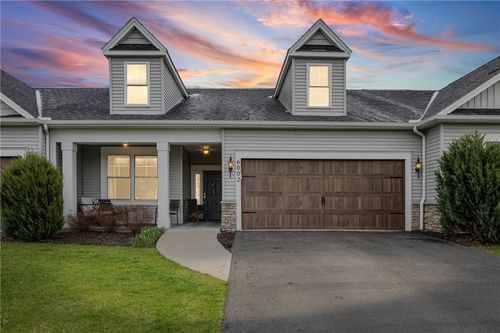 6002 Woodvine Rise, Canandaigua, NY, 14424-8277 | Card Image