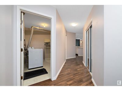 114 - 11716 100 Ave Nw, Condo with 2 bedrooms, 2 bathrooms and 1 parking in Edmonton AB | Image 3