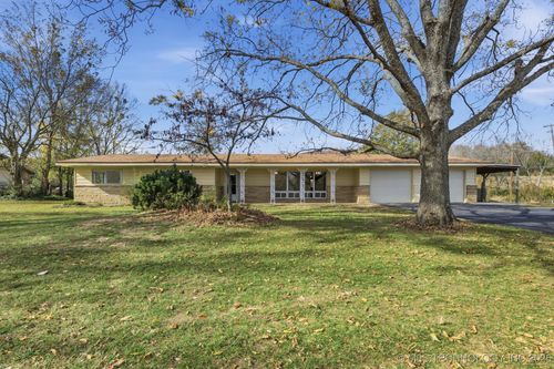 2600 S Hickory St, Sapulpa, OK, 74066-7114 | Card Image