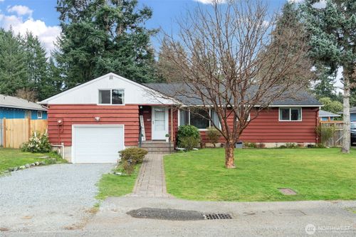 13001 2nd Avenue Ct E, Tacoma, WA, 98445-1543 | Card Image