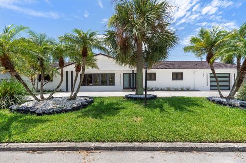 1144 Adams St, Hollywood, FL, 33019-1911 | Card Image