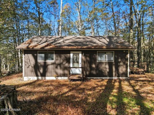 111 Chestnut Hill Dr, LAKE ARIEL, PA, 18436 | Card Image