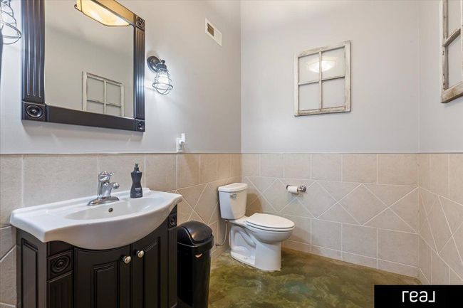 31506 Pioneer Trl, House other with 6 bedrooms, 3 bathrooms and 8 parking in Treynor IA | Image 78